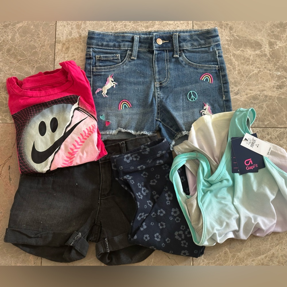 Girls clothes bundle